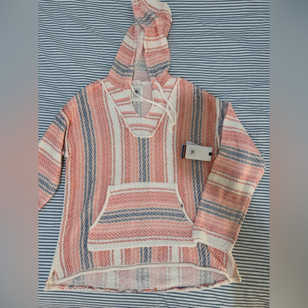 NWT Rip Curl "The Trails" Peach and White Beach Hooded Poncho Size Medium